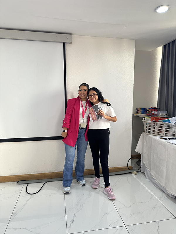 Talleres que Transforman by Ani Martínez