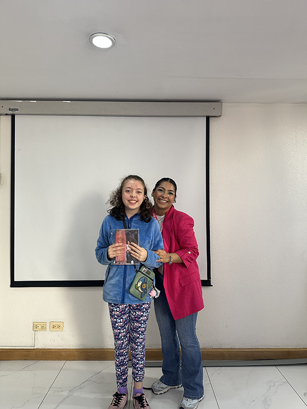 Talleres que Transforman by Ani Martínez